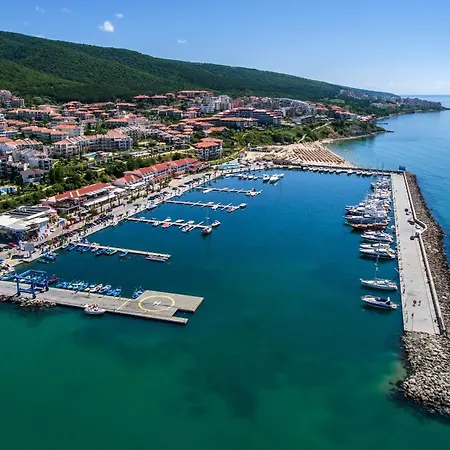 アパート Sea Sirena With A Mountain View スヴェティ・ヴラス