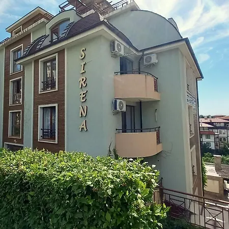 アパート Sea Sirena With A Mountain View