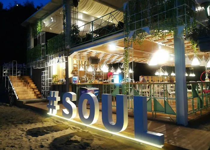 Sea Sirena With A Mountain View *